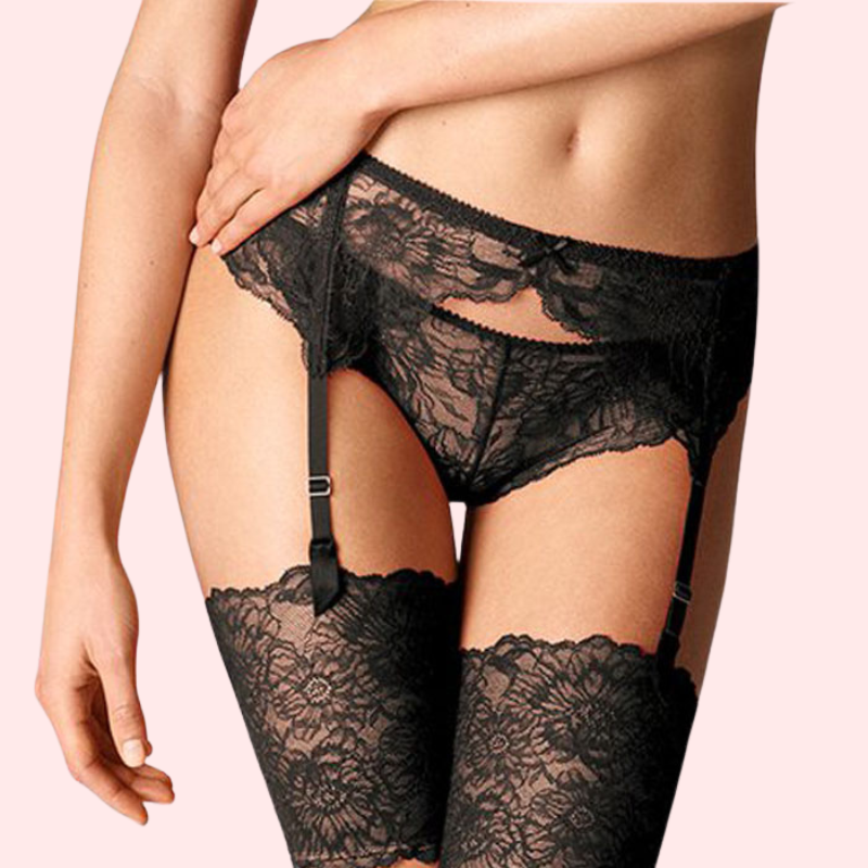 Seductive &amp; Sultry Black Lace Garter Belt